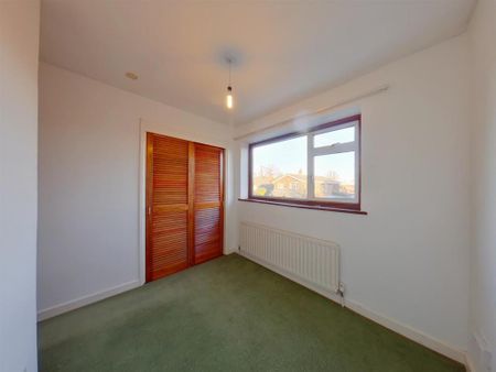 4 bedroom detached house to rent - Photo 5