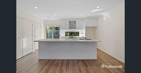 Spacious and Modern Home in Sunbury! - Photo 5