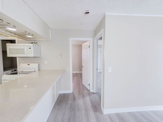 For Lease - 38 Olive Avenue Unit# Upper, Oshawa, Ontario - Photo 1