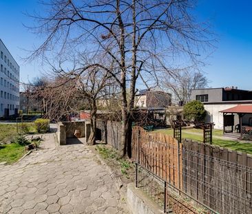 Katowice Piotrowice, Armii Krajowej - Zdjęcie 1