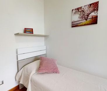 Via V. Alfieri, Padova, Veneto 35125 - Photo 4