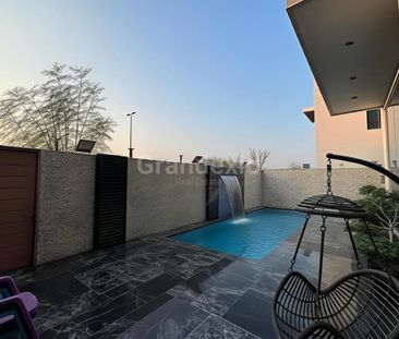 Burj Khalifa View | Semi-Furnished | Parking for 8 - Photo 5