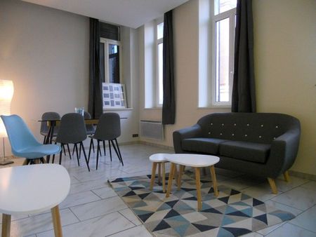 SPACIEUX T3 ENTIEREMENT meublé et équipé en HYPER CENTRE - Photo 2