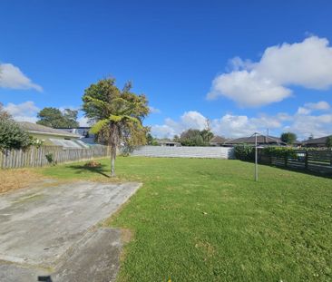 Sunny Sutton - Photo 6
