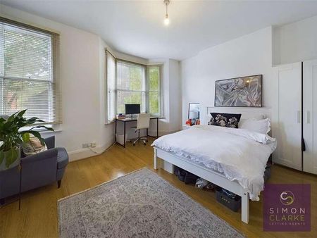 Isabella Road, Hackney, E9 - Photo 2