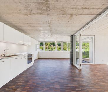 Neubau von 2023 mit Fussbodenheizung: Barrierefrei mit Aufzug, EV-L... - Photo 1