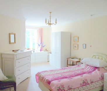 1 bedroom retirement property to rent - Photo 2