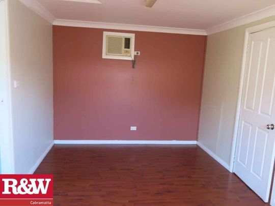 Well Presented Grannyflat - Photo 1
