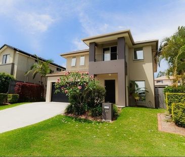 LARGE 4 BED + STUDY, FAMILY HOME - Photo 5