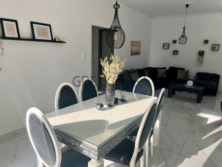 Διαμέρισμα για ενοικίαση - Γλυφάδα, - Φωτογραφία 2