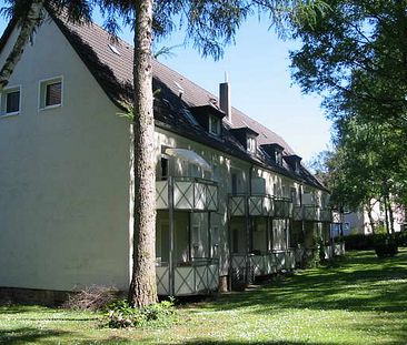 Schicke Singlewohnung im Erdgeschoss 1-Zimmer mit separater Wohnküche und Balkon im Eilperfeld! - Photo 1