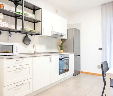 Piazzale Egeo, Milan, Lombardy 20126 - Photo 1