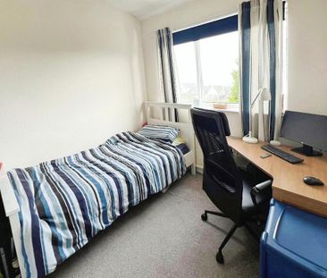 3 bedroom terraced house to rent - Photo 4