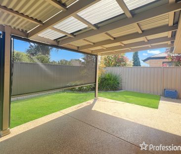 3/6 Yoogali Street, Glenfield Park NSW 2650 - Photo 4