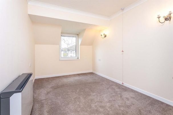 1 bedroom retirement property to rent - Photo 1