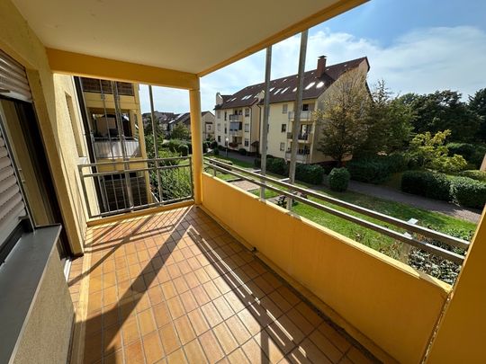 Modernisierte Wohnung mit Balkon in gepflegtem Wohnumfeld - Foto 1