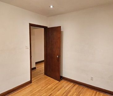 For Lease - 71 Thirteenth Street Unit# 3, Toronto, Ontario - Photo 4