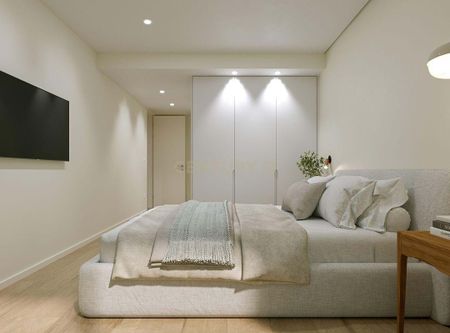 Oliveira do Douro, Porto - Photo 2