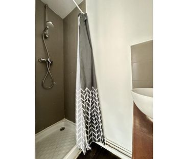 A LOUER : T1 à LILLE • Vieux lille • 550 € - Photo 5