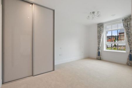 2 bedroom retirement property to rent - Photo 3