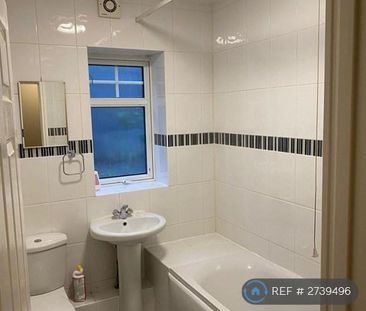 2 bedroom flat to rent - Photo 6