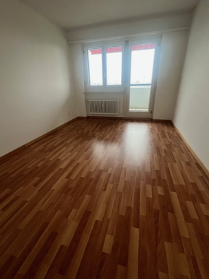 Moderne Wohnung in Pratteln - Photo 1