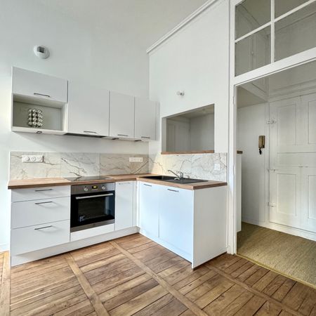 Location Appartement RENNES - CENTRE HISTORIQUE - Photo 3