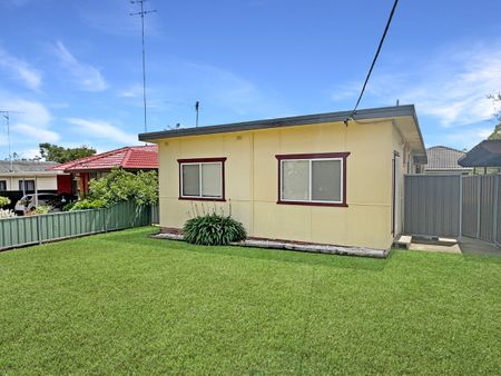 Convenient Location - Photo 5