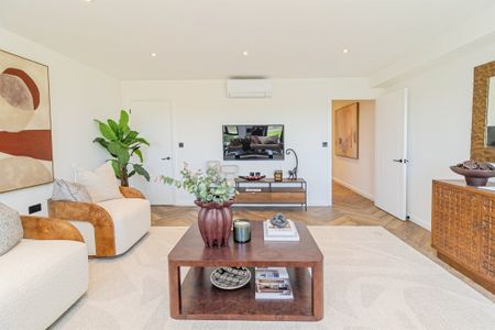 Aylesbury Road, Aylesbury, Rowsham - Photo 2