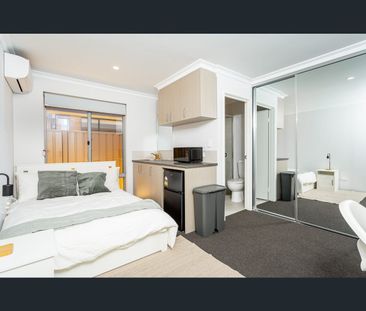 3/47 Persimmon Cres, Karnup, WA 6176 - Photo 3