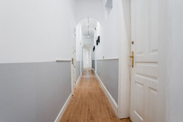 Cozy room in Ventura Rodriguez - Photo 1