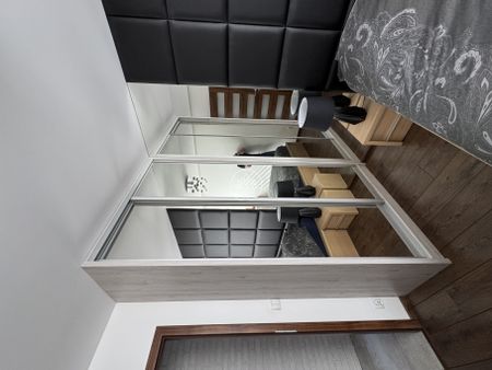 Trzypokojowe mieszkanie w centrum Bydgoszczy - Zdjęcie 2