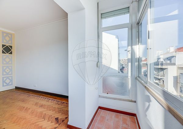 Apartamento T3 em Lisboa