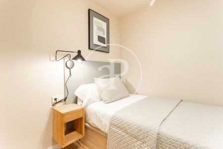 3 bedroom luxury Flat for rent in Barcelona, Spain - Photo 5