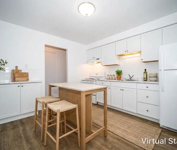 For Lease - 74 Sanford Street Unit# Unit #3, Barrie, Ontario - Photo 5