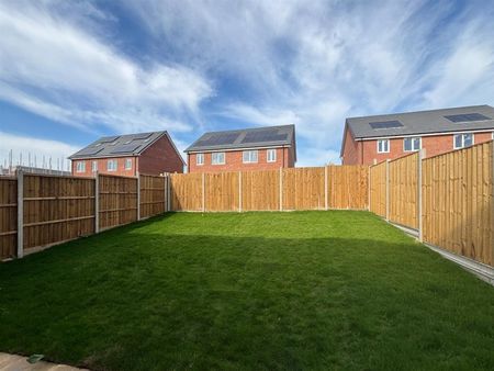 3 BED Semi-detached house To rent - Photo 3