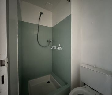 Location Appartement 1 pièce 21m² COUTANCES 50200 - Photo 1