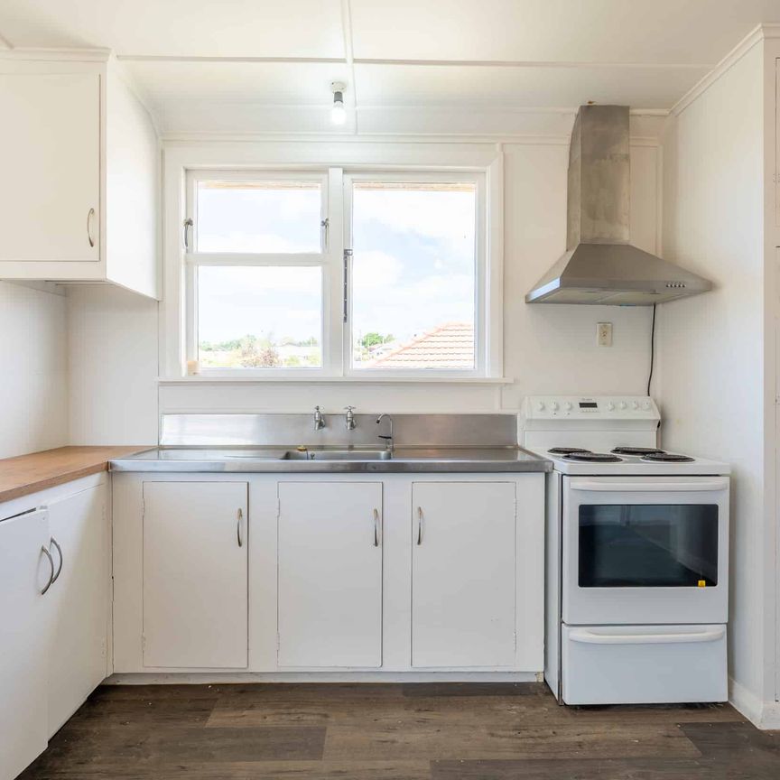 15 Blyth Street, Oamaru - Photo 1