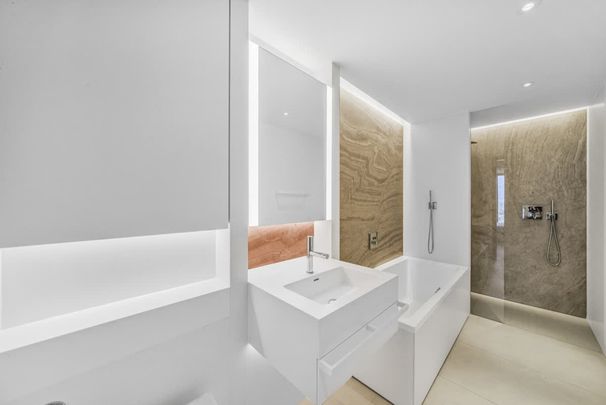 Shard Place, London Bridge Street, SE1 - Photo 1