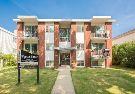 Wynton Manor - Photo 2