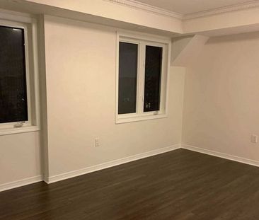 For Lease - 108 Louisbourg Way, Markham, Ontario - Photo 4