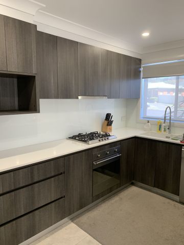 Modern Townhouse in Cul-De-Sac Location - Photo 3
