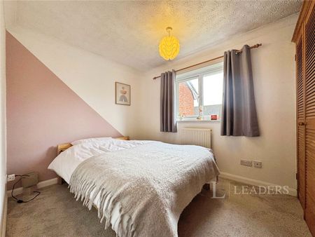 3 bedroom house to rent Kendal Close, Hethersett, Norwich, NR9 - Photo 3