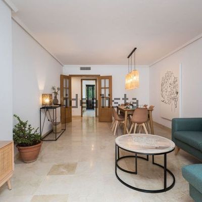 Alquiler de piso en Marbesa - Photo 1