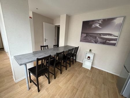 T5 MEUBLE en souplex de 121,86 m2, rue du Molinel – Centre / République réf 1511-3 - Photo 2