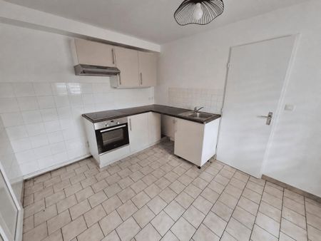 Maison T5 à louer Bruz - 90 m² - Photo 2