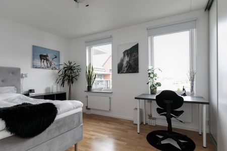 Olofsgatan, Örebro - Photo 5