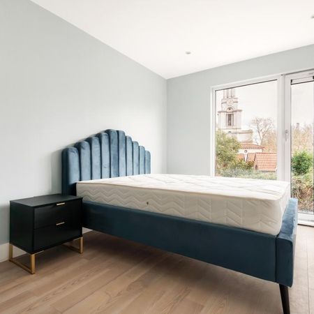 Wharf Lane, London E14 - Photo 3