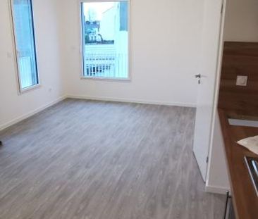 Location Appartement 2 pièces 45m² LES SORINIERES 44840 - Photo 1