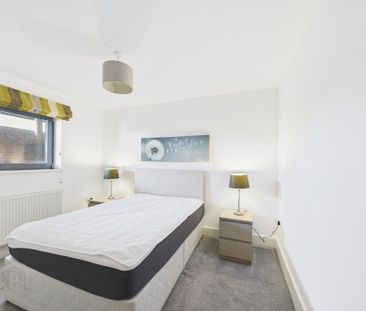 Apartments At, 2 William Street South, Belfast, BT1 4FJ - Photo 4